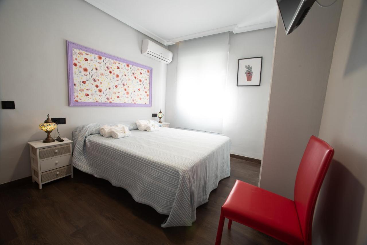 Del Arzobispo Apartment Plasencia Exterior photo